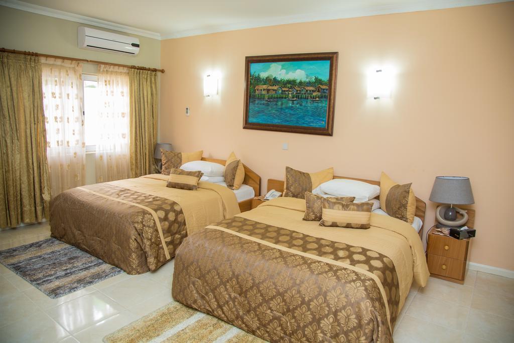 Alma House Hotel 阿克拉 外观 照片