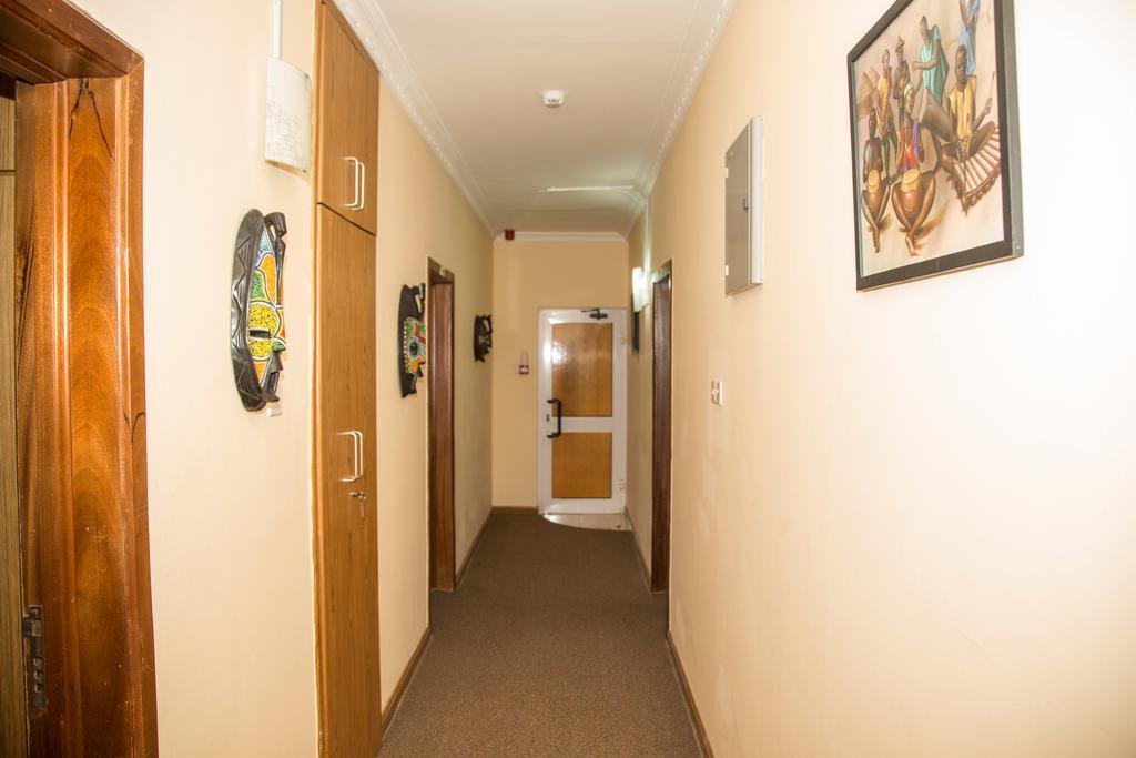 Alma House Hotel 阿克拉 外观 照片