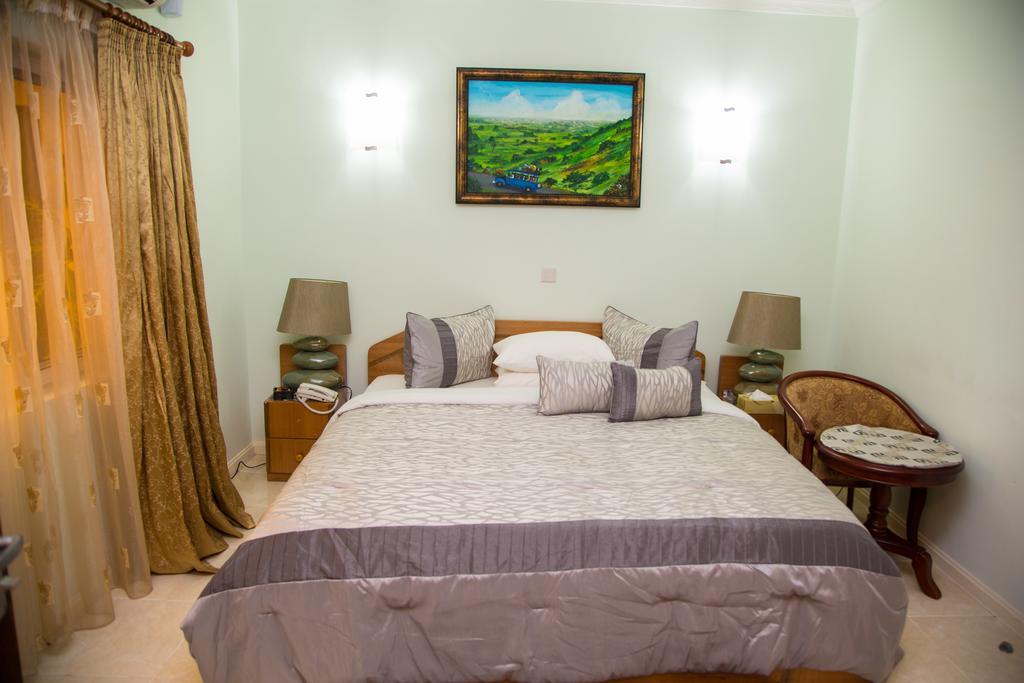 Alma House Hotel 阿克拉 外观 照片