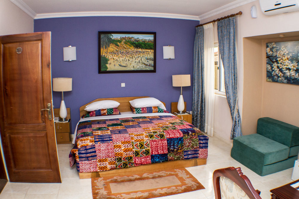 Alma House Hotel 阿克拉 外观 照片